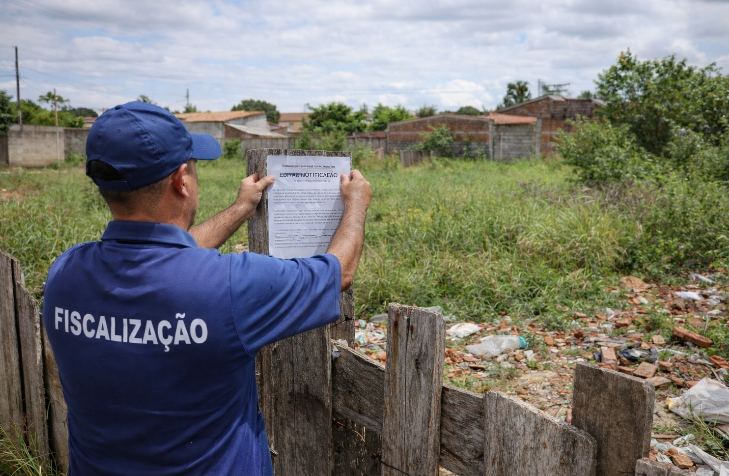 Imagem de compartilhamento para o artigo Prefeitura de Cassilândia publica edital de notificação para limpeza de terrenos; Veja como consultar da MS Todo dia